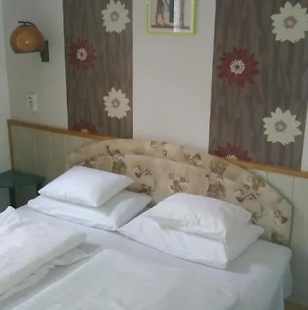 B&B Korona Panzio 2*