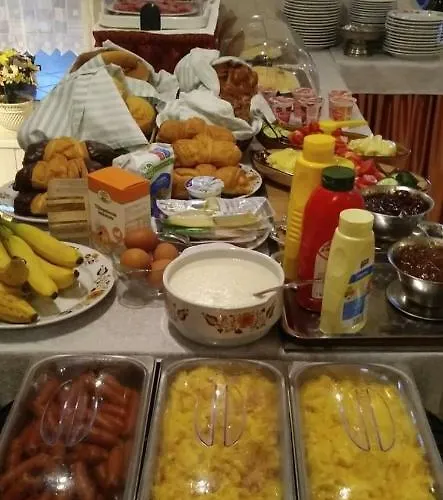 Bed & Breakfast Korona Panzio 2*