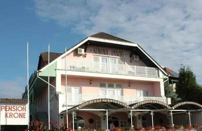 Korona Panzio Bed & Breakfast
